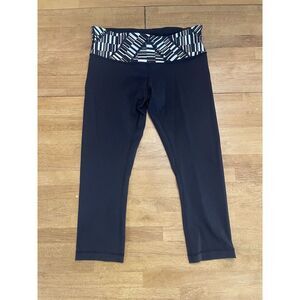 lululemon‎ athletica Black Cropped Leggings | Slim Fit Size 8